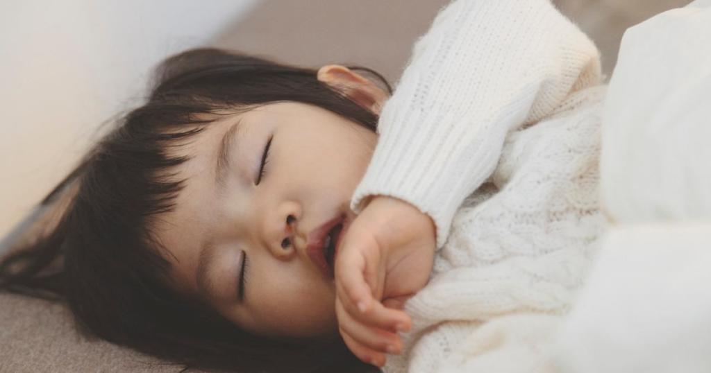 Twins to sleep - tips on getting your twins to sleep peacefully