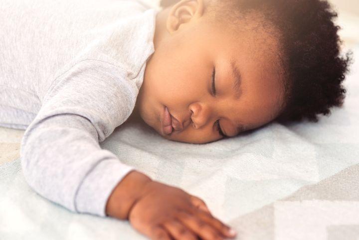 Why Everybody Else&amp;#39;s Baby Sleeps - And Yours Doesn&amp;#39;t | HuffPost UK Parents