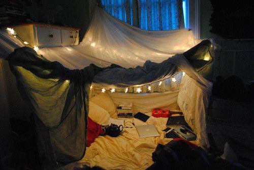 25 Pillow Forts ideas | blanket fort, pillow fort, fort