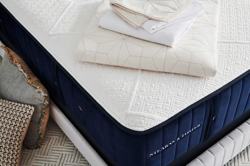 How To: Properly Clean Your Mattress | Stearns