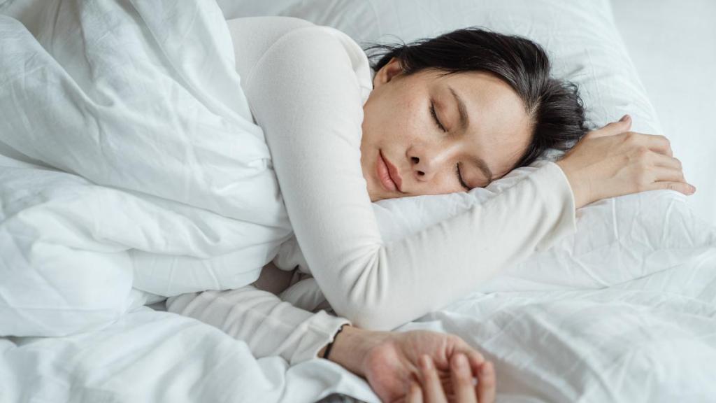 Want to be healthy? Seven hours of sleep is ideal, reveals study - Health News